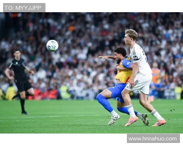 巴伦西亚主场迎战皇马精彩对决全景图文回顾